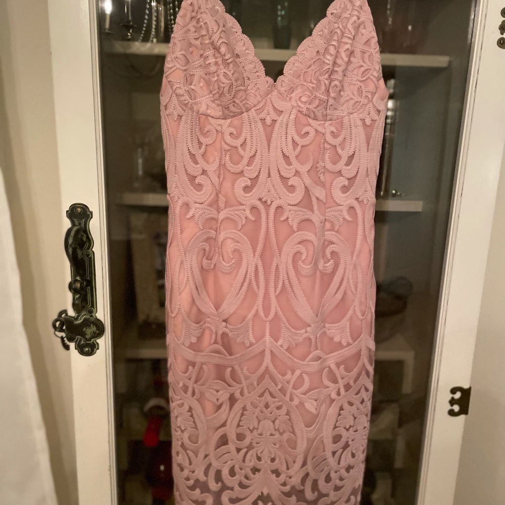 Beautiful soft mauve dress. Bloomingdale’s.